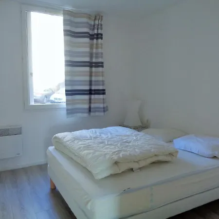 Coquet 2 Chambres Avec Pkg Quartier Port De דירה Sète