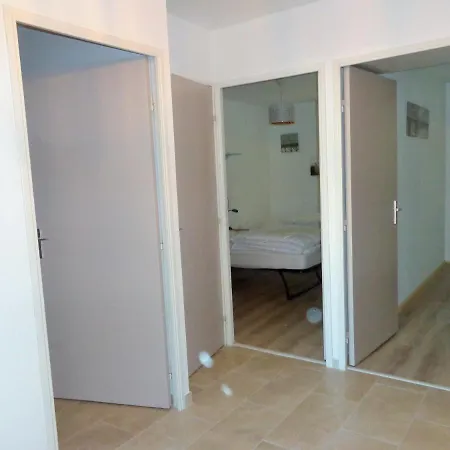 Coquet 2 Chambres Avec Pkg Quartier Port De Sète